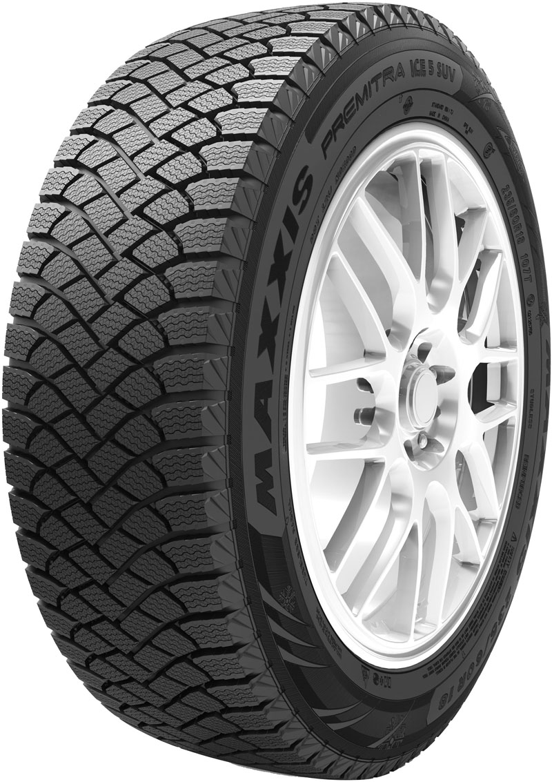    Maxxis Premitra Ice SP5 235/45 R18 